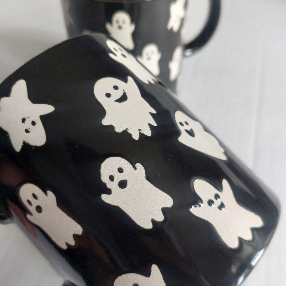 2 Pcs HALLOWEEN Ghost Coffee MUG TEACUP SPOOKY CUPS. (A) - Picture 2 of 4